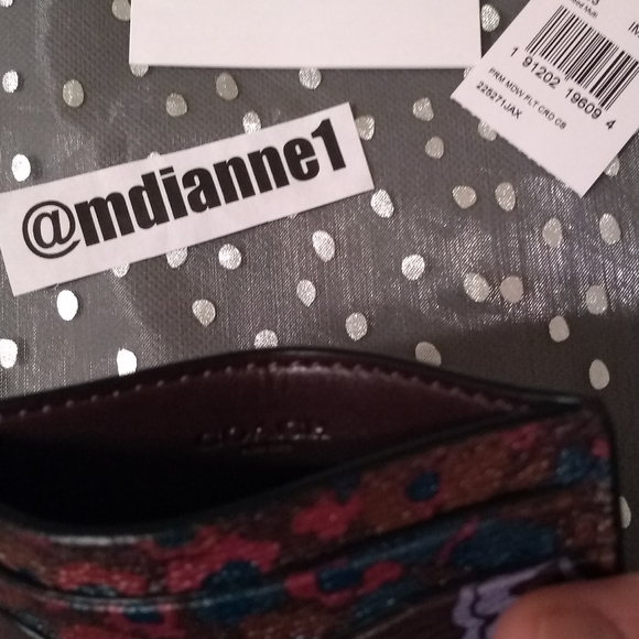 ๐ Coach Primrose Meadow Card Case - Picture 4 of 4